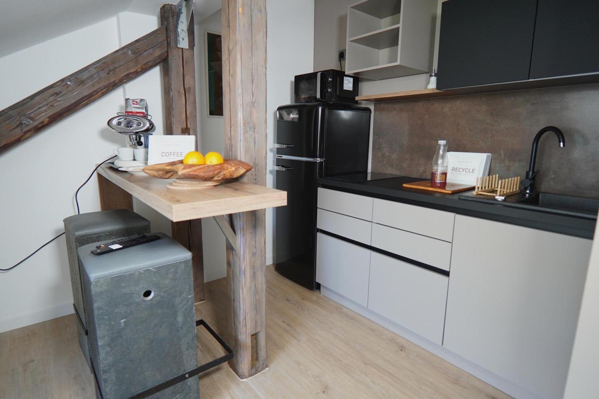 New G&p - Free Parking Apartment